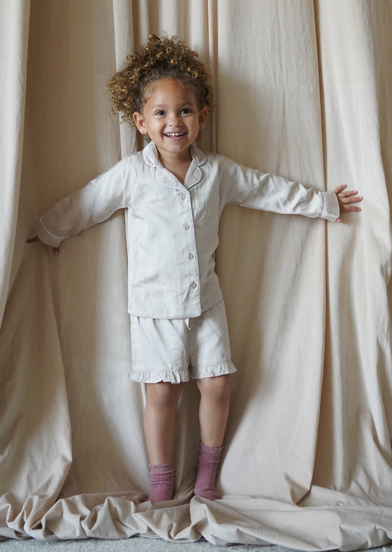 Pajamas Sateen Ruffle Shorts | Fawn
