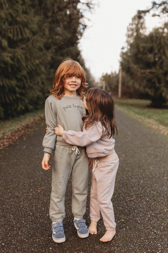 Finley | Cotton Fleece Sweatsuit Set | Petit Lapin | Bark
